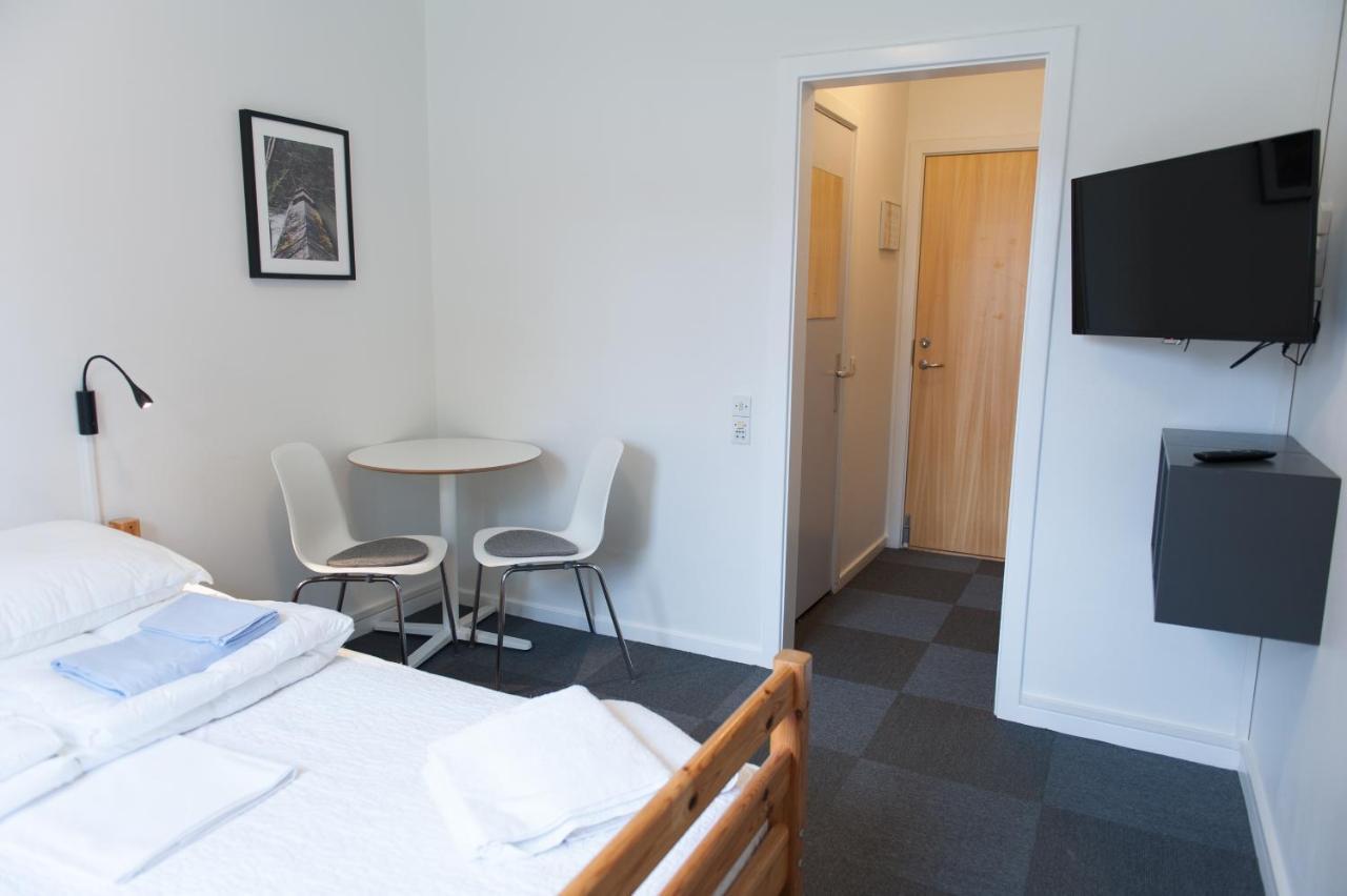 Belaegningen Hostel Brondby Exterior foto